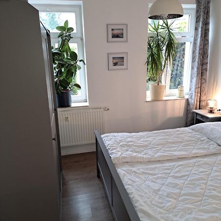 Deutsches Haus Apartments Ломе Екстериор снимка
