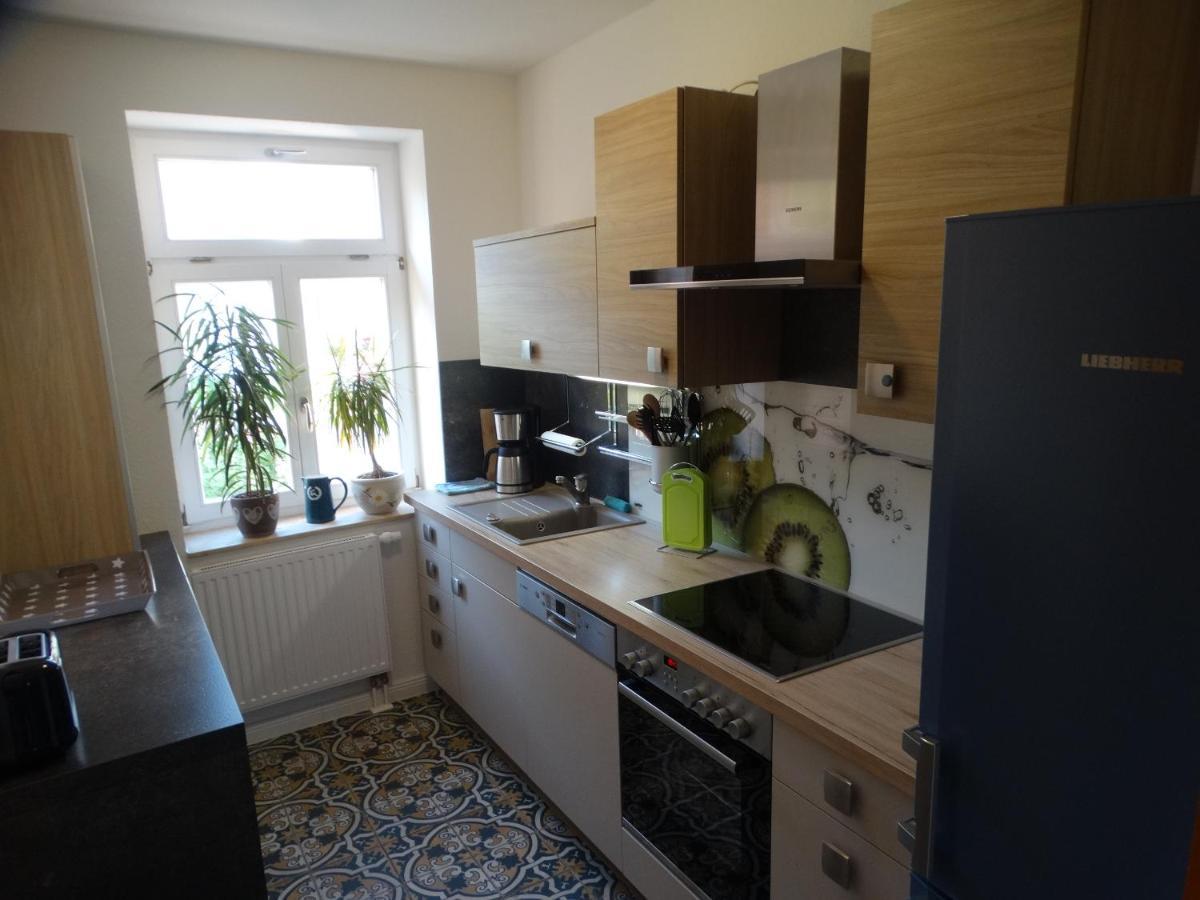 Deutsches Haus Apartments Ломе Екстериор снимка